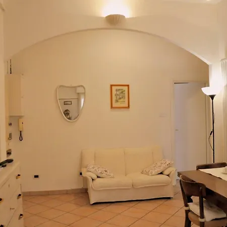 Casa Di Dora Centro Storico Διαμέρισμα